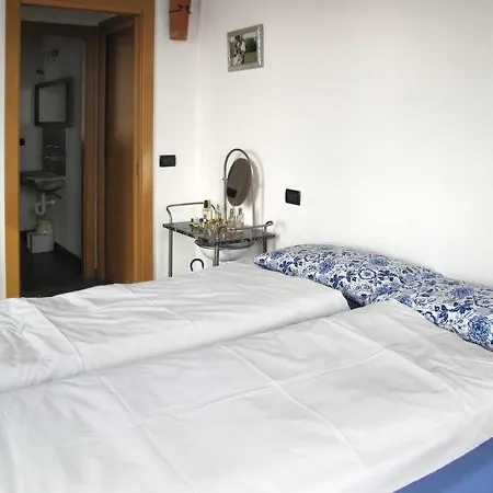 Sleeps 6 Pool Wifi *