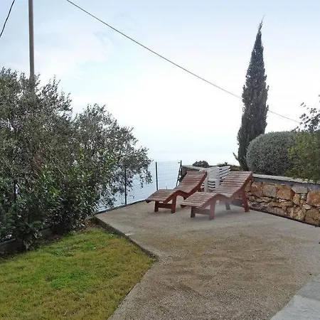 Sleeps 6 Pool Wifi Nyaraló