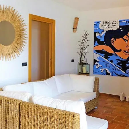 Nyaraló Sleeps 6 Pool Wifi